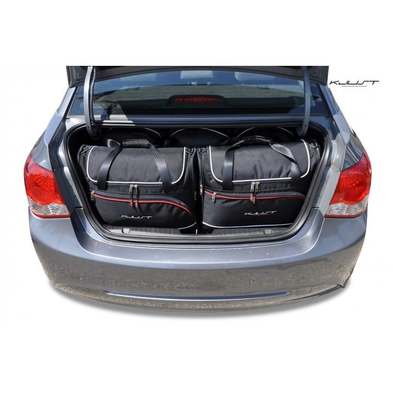 Tailored suitcase kit for Cruze Chevrolet Limousine