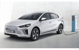 Hyundai Ioniq Electric (2016 - 2021) reversible boot protector