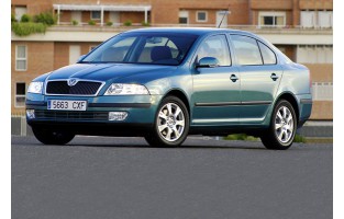 Tailored suitcase kit for Skoda Octavia Hatchback (2004 - 2008)