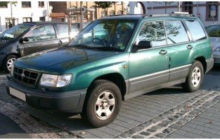 Vloermatten Subaru Forester (1997 - 2002) logo Hybride