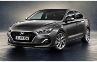 Vloer matten Hyundai i30 Fastback (2018 - heden) logo Hybride