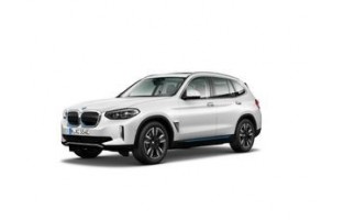 Vloermatten BMW iX3 (2022-heden) logo Hybride