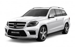 Tailored suitcase kit for Mercedes GL